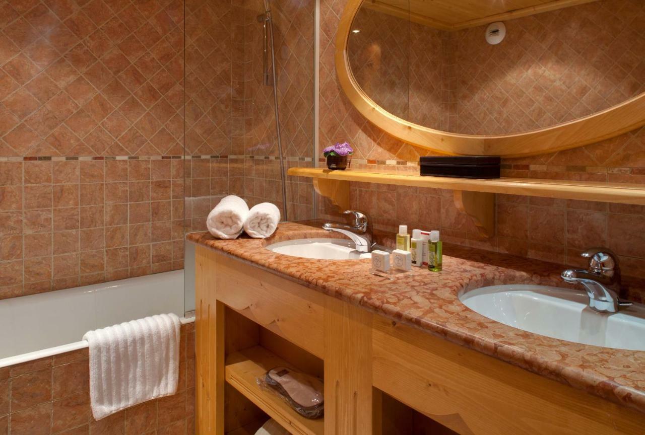 Hotel Allodis Мерибель Экстерьер фото